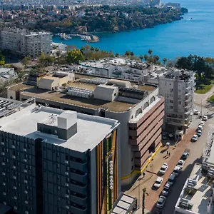 מלון Afflon Loft, אנטליה