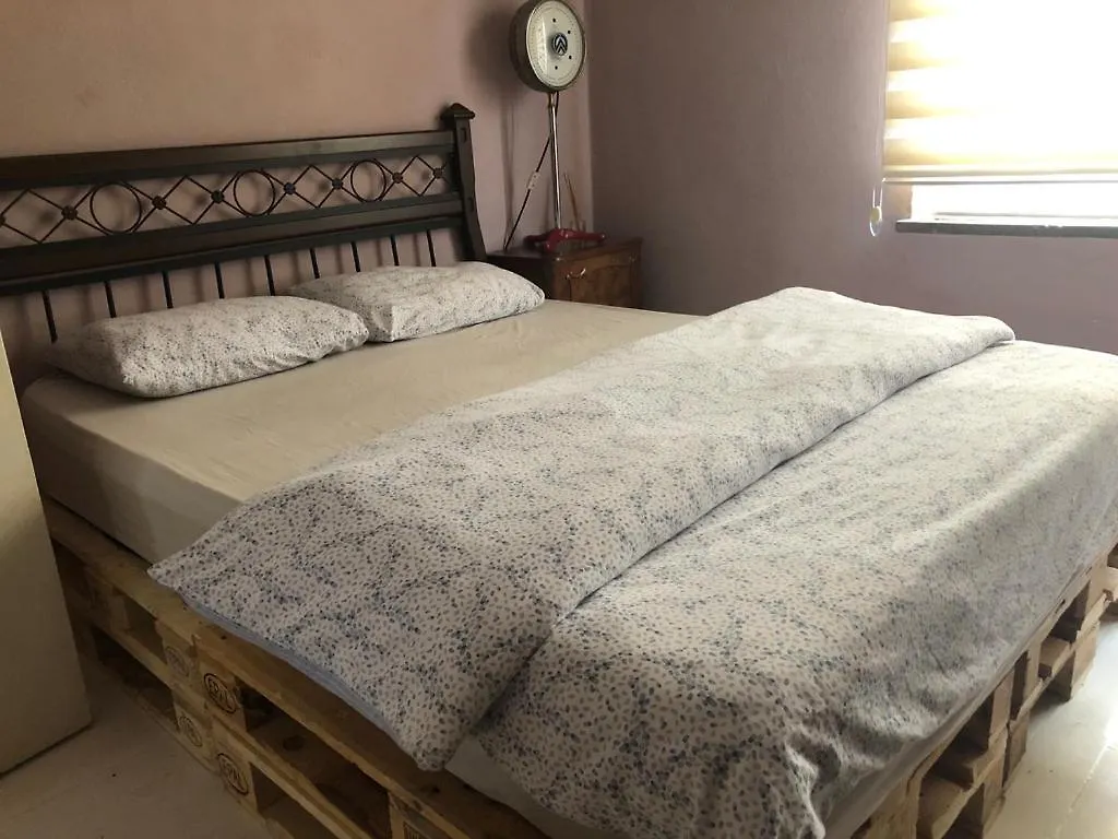 Antalya Kaleici Muhtesem Konum Genis Balkonlu Mutfakli Daire 0*,  טורקיה